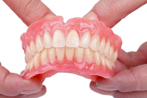 phục hình tháo lắp nhựa dẻo